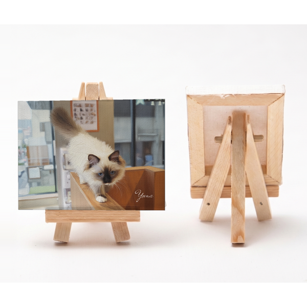 ユナ 小さな絵画風キャンバスボード