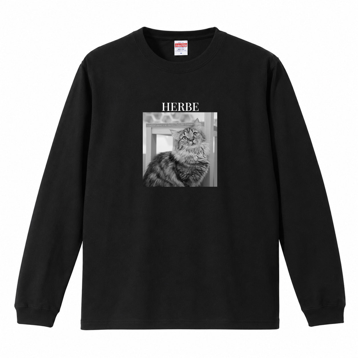ブラック
