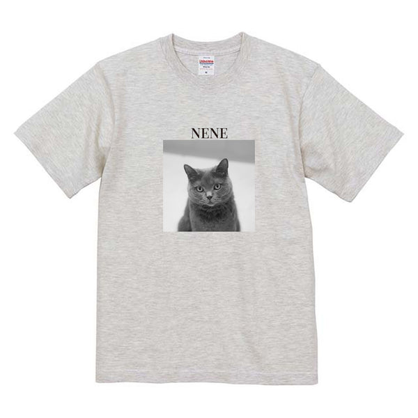 ねね モノクロ写真コットンTシャツ