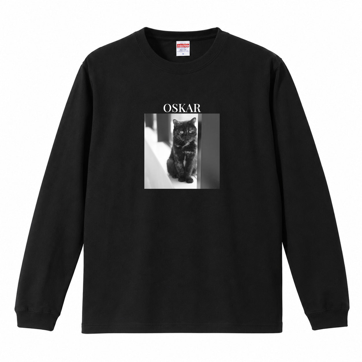 ブラック