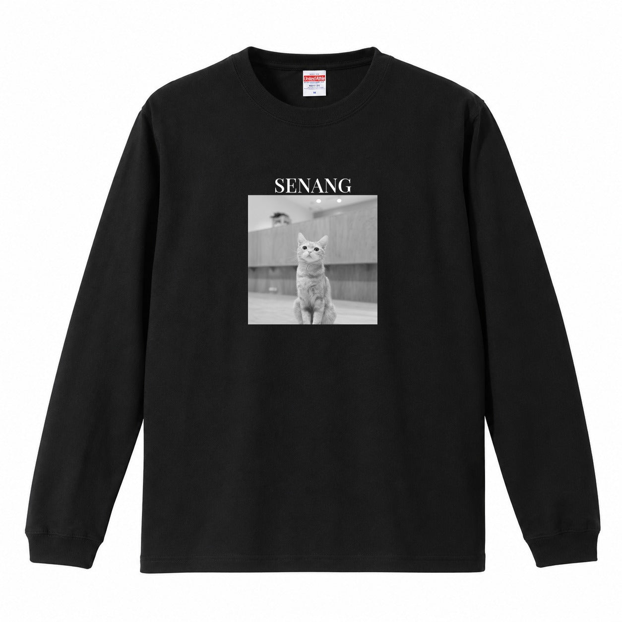 ブラック