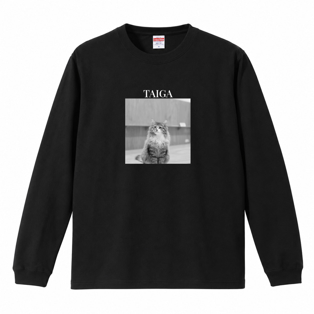 ブラック
