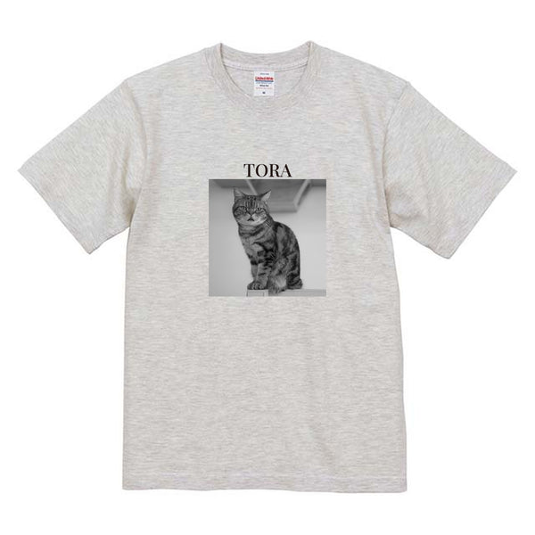 トラ モノクロ写真コットンTシャツ