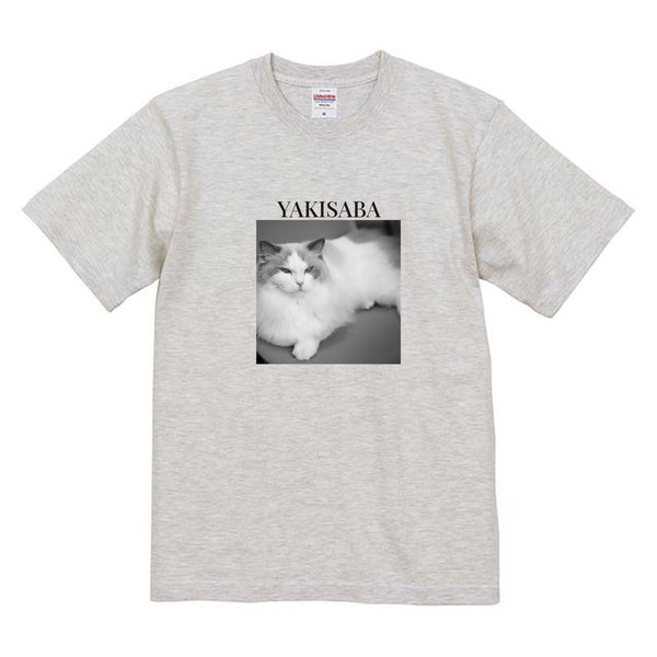 やきさば モノクロ写真コットンTシャツ