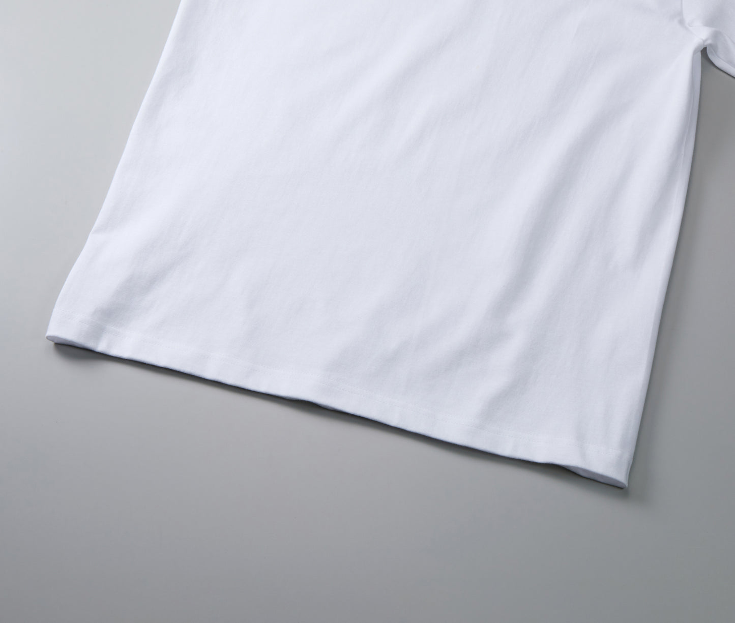 ユキミ モノクロ写真コットンTシャツ