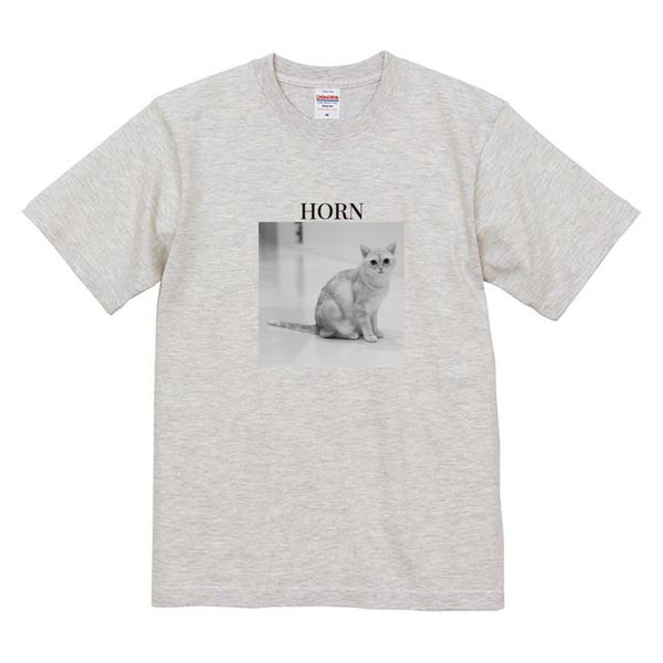 ホーン モノクロ写真コットンTシャツ