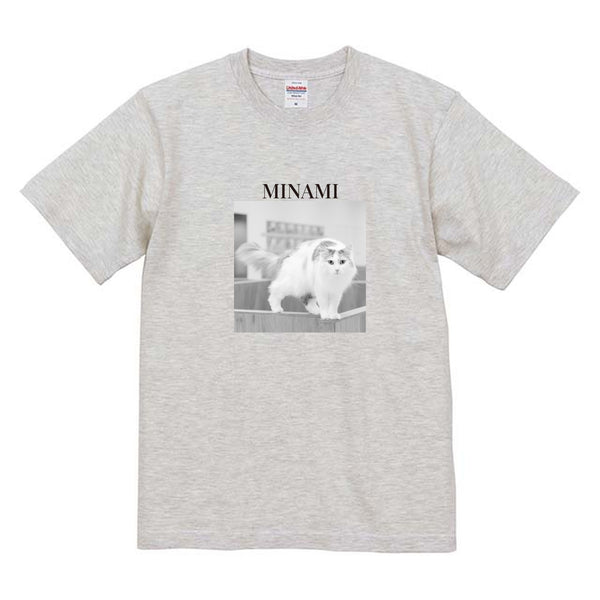 ミナミ モノクロ写真コットンTシャツ