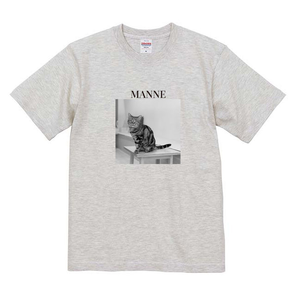 マンネ モノクロ写真コットンTシャツ