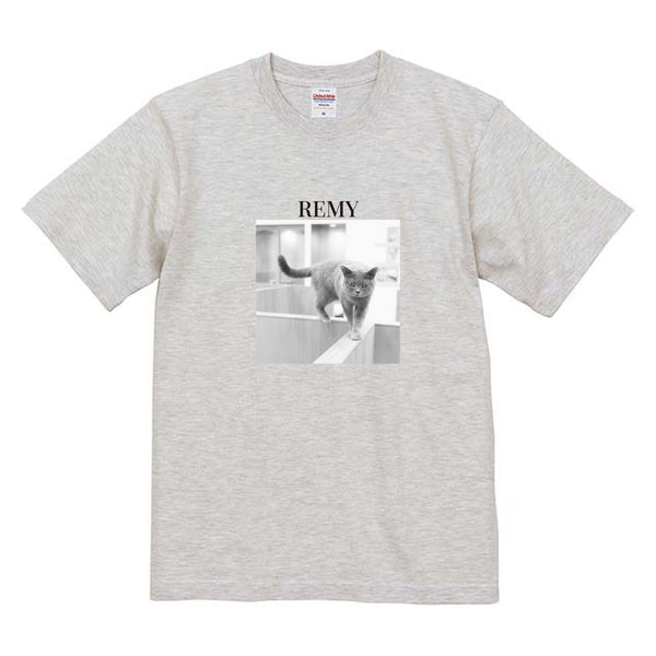 レミィ モノクロ写真コットンTシャツ