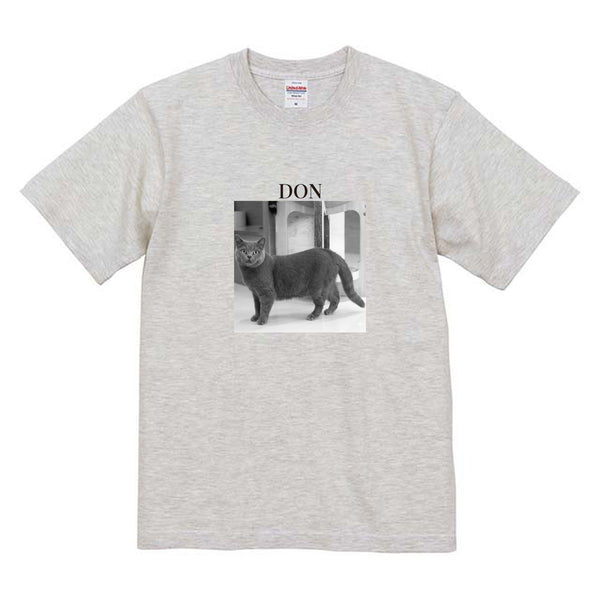 どん モノクロ写真コットンTシャツ