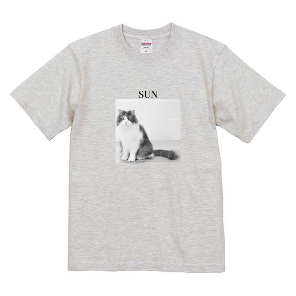 サン モノクロ写真コットンTシャツ
