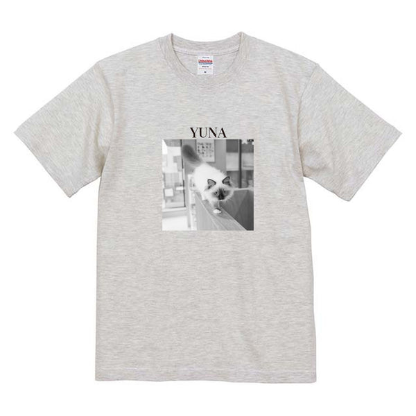 ユナ モノクロ写真コットンTシャツ