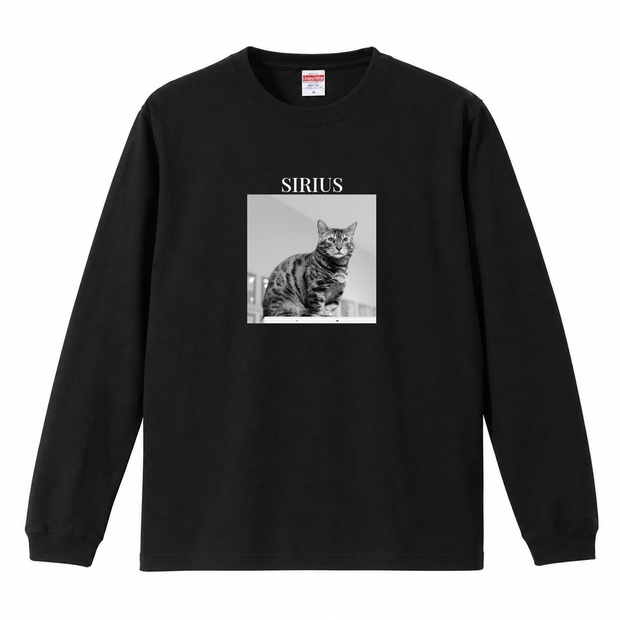 ブラック